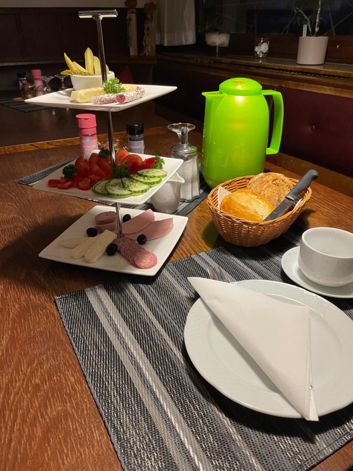 Hotel Bistro-Zur-Quelle à Minden  Extérieur photo
