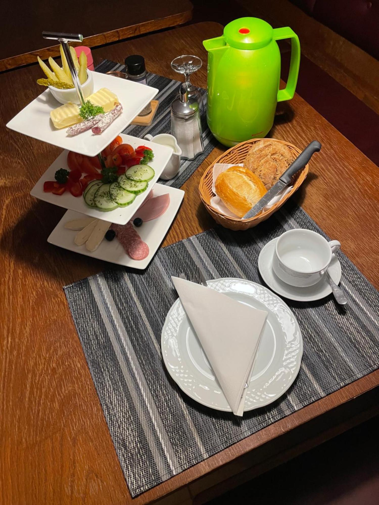 Hotel Bistro-Zur-Quelle à Minden  Extérieur photo